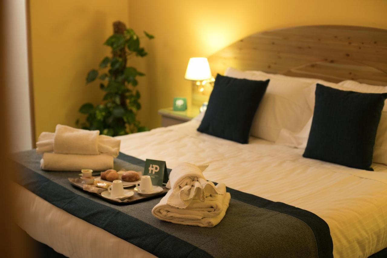 Hotel Potenza Napels Buitenkant foto